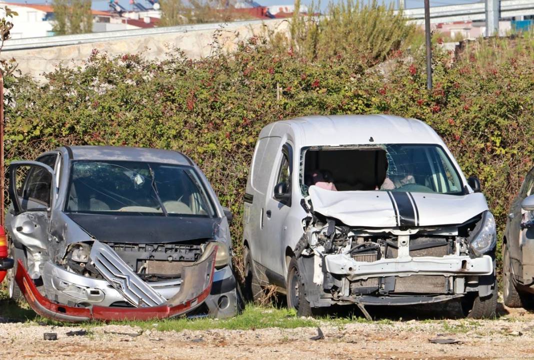 Milli servet, hurdaya çıktı! Milyonluk araçlar çürümeye terk edildi, 15 yıldır bekliyorlar 15